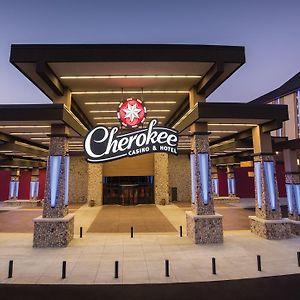 Cherokee Casino Hotel Roland